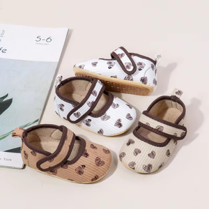 Chaussures pour bébé fille princesse, en PU souple, motif de cœurs mignons, chaussures de marche de haute qualité pour bébé, chaussures de marche magnifiques pour bébés filles de 0 à 1 an - Product Image 3