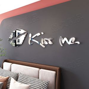 Autocollants muraux décoratifs 3D en acrylique « Lip Kiss Me » pour la maison, le salon, la <span class=keywords><strong>chambre</strong></span>, la salle à manger, l'entrée – Vente en gros usine - Product Image 2