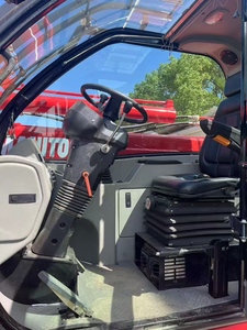 Manitou MT1040 d'occasion, chariot télescopique tout-terrain, moteur Deutz Stage V, manutentionneur de matériaux de construction - Product Image 4