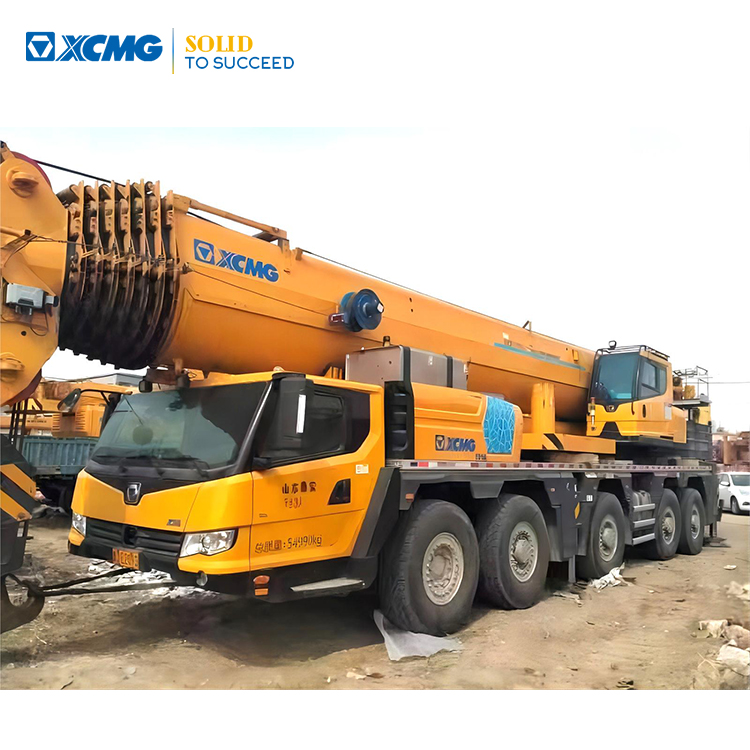 XCMG официальная подержанная строительная машина мобильный кран XCA180L8C 180ton вездеходный кран для продажи