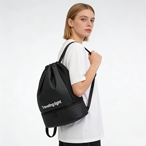 Sac à dos de sport en polyester pour voyage, plage, randonnée, gym, danse, football, avec compartiment isotherme et séparateur sec/humide, grande capacité - Product Image 1