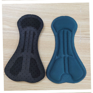 Vente en gros de matériel <span class=keywords><strong>cycliste</strong></span> : Selle de vélo haute performance avec coussinets découpés pour le triathlon, pour hommes et femmes - Product Image 3