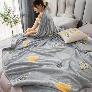 ขายส่งผ้าห่มMantaฤดูร้อนFlannelผ้าห่มอุ่น - Product Image 5