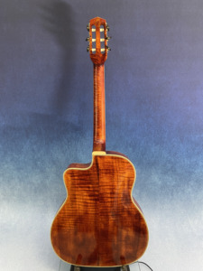 <span class=keywords><strong>Guitare</strong></span> acoustique gypsy artisanale Yunzhi de 16 pouces, corps creux en érable flammé, couleur originale, table en épicéa, finition ébène, micros H-S-S - Product Image 3