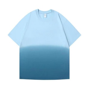 Camiseta Moderna para Hombre con Bloques de Color - Combinación de Dos Colores Atractiva, Ajuste Cómodo para un Estilo Casual Fresco y Moderno - Product Image 5