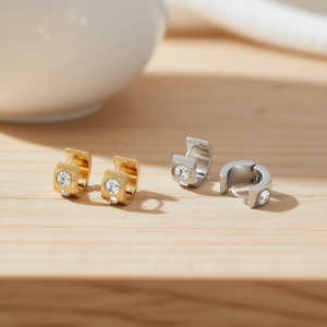 Orecchini a perno in oro e argento, acciaio, 6 mm con intarsio di cristallo, per donna, gioielli alla moda - Product Image 3