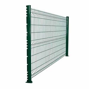 Valla 3D con <span class=keywords><strong>Postes</strong></span>, Paneles Prismáticos Estándar, Panel Polaco <span class=keywords><strong>de</strong></span> Alta Calidad, Poste Redondo Galvanizado Europeo por Inmersión en Caliente, Valla 3D - Product Image 1