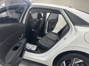 <span class=keywords><strong>Voiture</strong></span> d'occasion 1.5L CVT Édition Elite Hyundai Elantra - Product Image 6