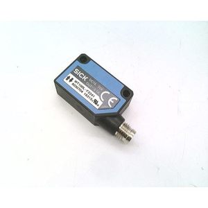 เซ็นเซอร์ตรวจจับแสงแบบโฟโตอิเล็กทริก SICK รุ่น WT100L-F2241 ระยะตรวจจับแบบกระจาย 0-450 มม. แรงดันไฟฟ้า 10-30 VDC มาตรฐาน IP65 เซ็นเซอร์ออปติคอลแบบเลเซอร์ - Product Image 2