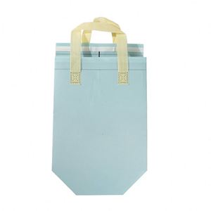 Sacs isothermes personnalisés Uchampak avec logo d'entreprise, sacs pour emporter des aliments et des boissons, sacs isothermes non tissés - Product Image 1