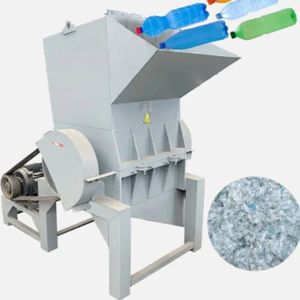 Nueva Mini trituradora de bolsas de plástico Película de plástico PET Botella de mascotas Máquina de plástico portátil exportada al <span class=keywords><strong>extranjero</strong></span> - Product Image 1