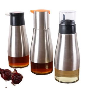 Bouteille à double compartiment en acier inoxydable 275 ml pour huile, vinaigre et sauce soja, idéale pour la maison, l'hôtel, la cuisine et la restauration - Product Image 5