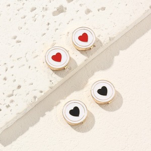 Nút áo kim loại họa tiết trái tim cao cấp <span class=keywords><strong>2025</strong></span> mới dành cho nữ, nút áo cài áo, nút áo kẹp, bán buôn/ in logo tùy chỉnh - Product Image 5