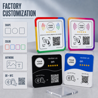Maßgefertigter Großhandel Wiederverwendbare Acryl NFC RFID Bewertungskarte QR-Code Tischdisplay-Ständer Kundenspezifischer Druck Anzeigetafel