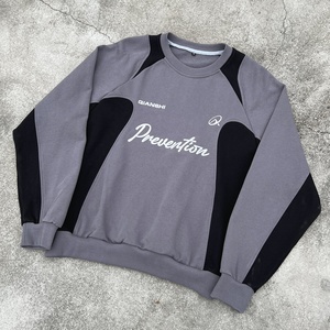Sweat-shirt en molleton français pour homme, design patchwork personnalisé, broderie surdimensionnée, col rond en coton - Product Image 1