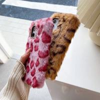 Coque de téléphone portable en peluche léopard mignonne et adorable pour iPhone 17 Air 16 15 14 13 12 11 Pro Max Plus, coque arrière souple 17 Pro