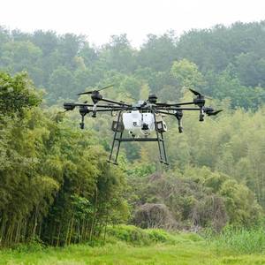 Drones de pulvérisation agricoles intelligents avec double système de caméra GPS FPV pour la protection de précision des cultures et le <span class=keywords><strong>radar</strong></span> de terrain antiparasitaire - Product Image 3