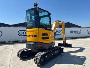 Excavadora Pequeña de Orugas SE27SR de 2.8 Toneladas, Marca China, Mini Excavadora Tipo Araña con Múltiples Accesorios para Construcción - Product Image 6