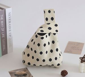 Bolso de Mano de Diseño Moderno para Mujer, con Patrón de Rayas, para Viajes y Compras, Tejido - Product Image 1