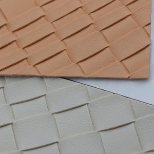 Cuir synthétique PVC gaufré pour sacs et cabas, écologique - Product Image 3