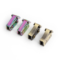 Abrazadera Lateral para Bolsos de Aleación de Zinc, Sin Costuras, de Fábrica |   Conector de Correa Desmontable con Tornillo |   Ecológico y Duradero