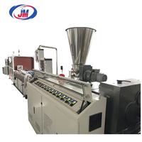 Machine d'extrusion de profilés PVC pour la production de plaques, panneaux et tuyaux en WPC PVC, avec double vis à billes