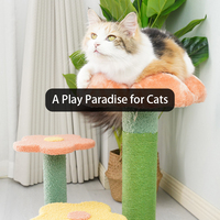 Arbre à chat personnalisé avec design floral, lit pour chat intégré, tour d'escalade pour chat avec plateforme de saut et poteau à gratter en sisal, vente en gros
