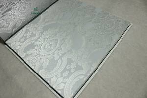 <span class=keywords><strong>Papier</strong></span> <span class=keywords><strong>peint</strong></span> texturé en vinyle PVC imperméable, damassé 3D, motif floral doré européen pour la décoration murale de la maison <span class=keywords><strong>et</strong></span> de l'hôtel - Product Image 3