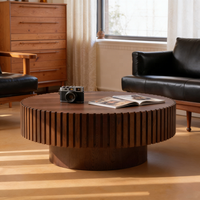 Table basse ronde élégante en bois avec lattes verticales – Table centrale moderne pour salon – Table en bois stylée – Meilleur prix