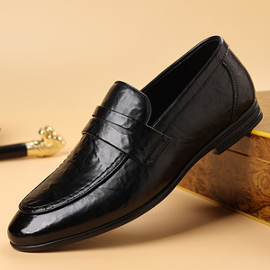Mocassins en cuir noir pour hommes, chaussures habillées à enfiler, pour le bureau et la carrière, semelle souple et respirante, pour jeunes de 18 à 40 ans - Product Image 1
