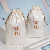Paquet de perruque d'extension de cheveux en satin de Crean imprimé de logo personnalisé sac d'emballage cadeau pochette en satin de soie souple anti-poussière sac à cordon de poussière