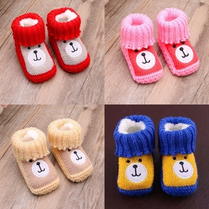 Scarpe da <span class=keywords><strong>neonato</strong></span> in pile foderate in <span class=keywords><strong>maglia</strong></span> uncinetto calzini in lana traspirante filati per maglieria calzature invernali per <span class=keywords><strong>neonato</strong></span> - Product Image 4