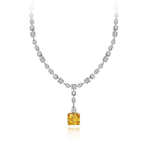 Grand Collier Classique Chrétien en Argent Sterling Plaqué Rhodium avec Pendentif Breloque et Zircon, 3 Grammes, pour Femme - Product Image 1