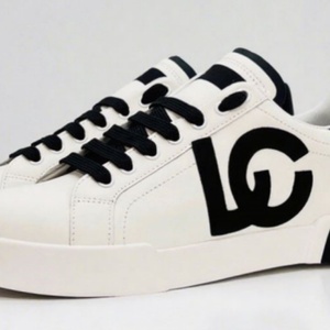 Calzado deportivo de alta calidad y a la moda - blanco, sencillo y casual, apto para hombres y mujeres, zapatillas para caminar. - Product Image 2