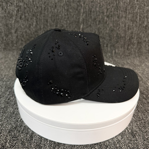 Gorras <span class=keywords><strong>de</strong></span> béisbol <span class=keywords><strong>de</strong></span> 5 paneles con bordado 3D, decoración <span class=keywords><strong>de</strong></span> pedrería y gamuza, estilo deportivo, con diseñ<span class=keywords><strong>o</strong></span> personalizado Rude Awakening - Product Image 3