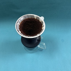 Cafetière à filtre en céramique Clever Coffee Dripper avec filtre réutilisable et couvercle pour la préparation à domicile - Product Image 4