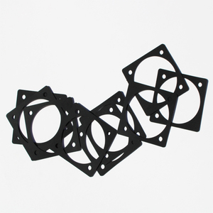 Junta de material de protección EMI de goma conductora de alta calidad con tamaño y forma no estándar e irregular - Product Image 1