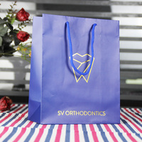 Wanherong Luxury Eco-Friendly Recyclable Craft Paperboard Bag Hand Length Handle Custom Logo Offset Printing Food Packaging