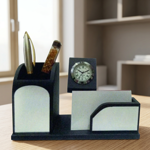 Organizador de Escritorio Moderno con Reloj, Portaplumas y Ranura para Tarjetas para Uso en Oficina - Product Image 4