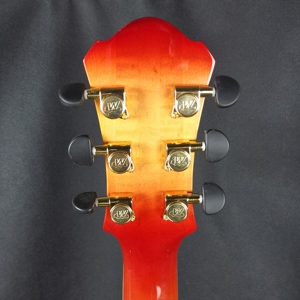 Chitarra Elettrica Jazz Yunzhi YZA25 Sunset di Alta Qualità, Fatta a Mano, con Tastiera in Ebano, <span class=keywords><strong>6</strong></span> Corde, Fondo e Fasce in Acero, Finitura Laccata - Product Image 6