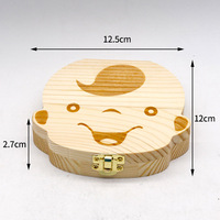 Boîte à dents de bébé en bois pour le rangement des dents d'enfant avec plaque nominative et enregistrement des données de naissance