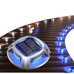 Borne lumineuse routière solaire haute visibilité en alliage d'aluminium, étanche IP68, résistante à la pression, avec LED double mode pour jardin - Product Image 1