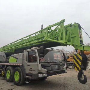 Grue sur camion Zoomlion ZTC800H 80T d'occasion de qualité supérieure, fonctionnement fluide, système hydraulique robuste pour travaux d'ingénierie lourde - Product Image 1