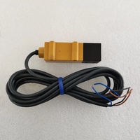 Sensor Fotoeléctrico E3S-DCP21-iL2 PNP 300mm Difuso, Compatible con IO-Link, Envío Rápido para Control de Automatización Industrial