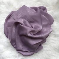 Hijab pour femmes foulard velours satin soie musulmane longues écharpes châle vente en gros de Chine personnalisé pas cher