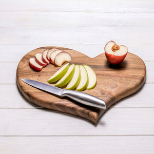 Planche à découper rectangulaire en bambou Artizon Studio avec rainure pour les jus, compatible lave-vaisselle, réutilisable et durable - Product Image 1