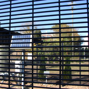 Система ограждений из углеродистой стали DQ-358 с поддержкой ODM, высотой 8 футов, с защитой от перелезания, индивидуальные решения для монтажа для домашней безопасности - Product Image 5