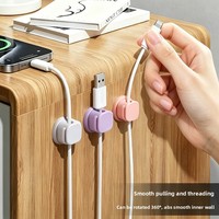 Organisateur de câbles magnétique en plastique pour téléphone, enrouleur de câbles de bureau/mural avec crochet pour prise