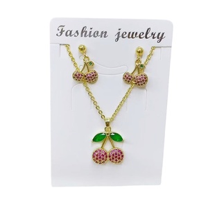 Gold CZ Pave Cherry Esmalte <span class=keywords><strong>Blackberry</strong></span> Peach Durian Fruit Charms Pendiente y collar, Accesorios de mujer Conjuntos de joyería para mujer - Product Image 1