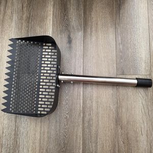 Usine personnalisé métal estampage soudage réglable poulet caca pelle Pet volaille litière tamisage fumier de poulet pelle de nettoyage - Product Image 4